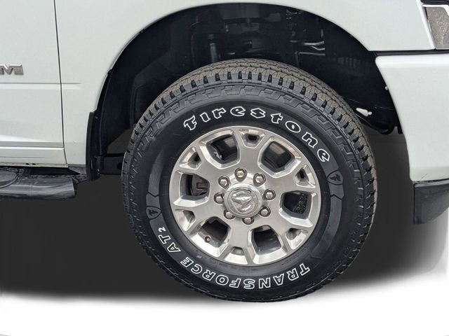 Used 2024 RAM 2500 Laramie AWD/4WD image 10