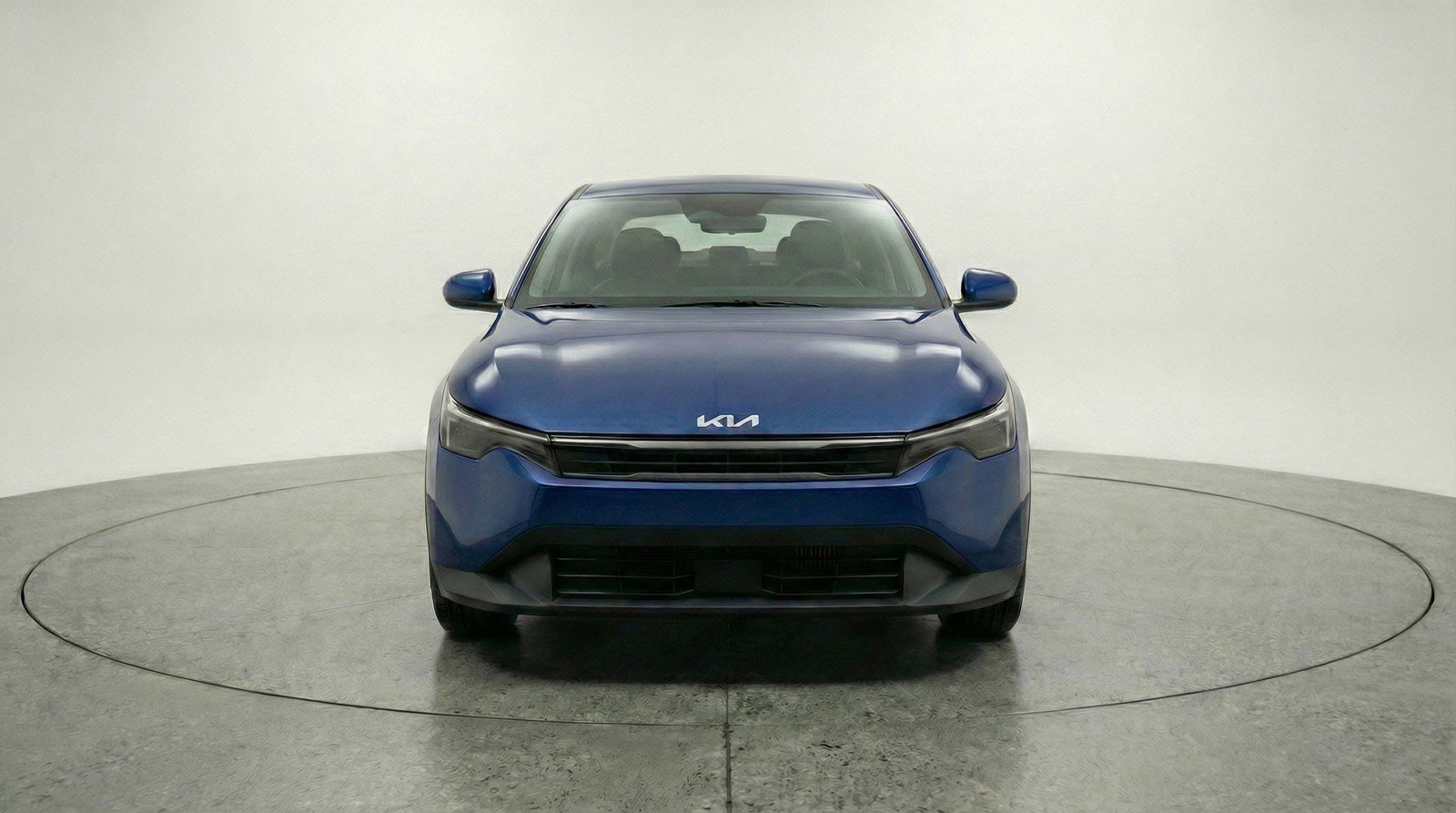 Used 2025 Kia K4 FWD image 2