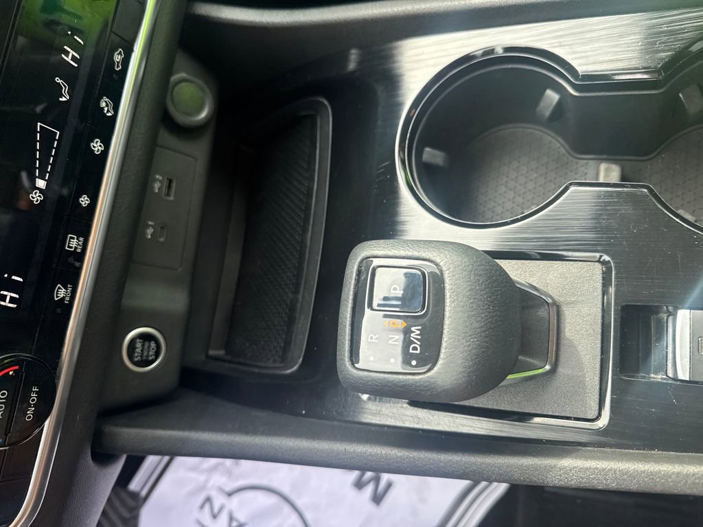 Used 2021 Nissan Rogue SV AWD/4WD image 24