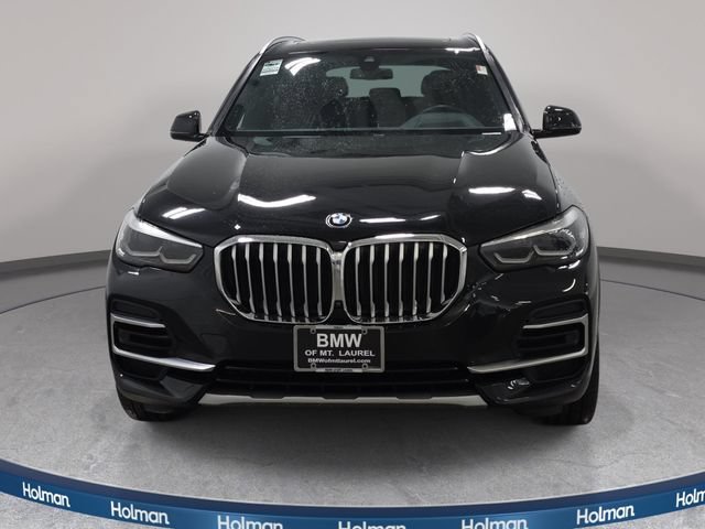 Used 2023 BMW X5 xDrive40i w/ Premium Package AWD/4WD image 3