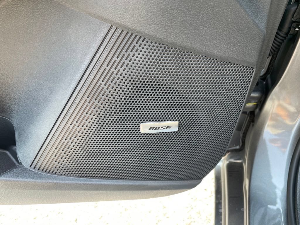 New 2026 Nissan Sentra SL w/ Floor Mat Package FWD image 9