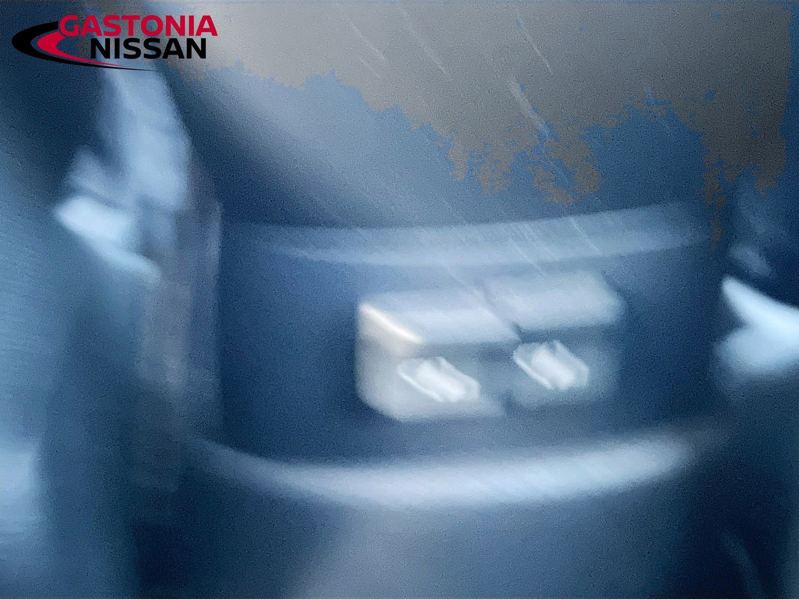 Used 2020 Nissan Kicks S image 32