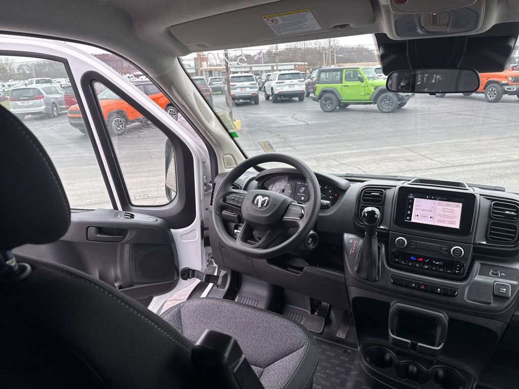 Used 2024 RAM ProMaster 2500 image 35