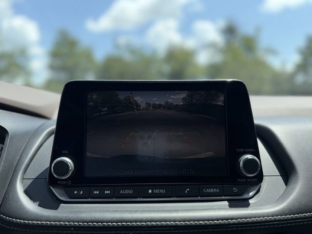 Used 2021 Nissan Rogue S AWD/4WD image 18