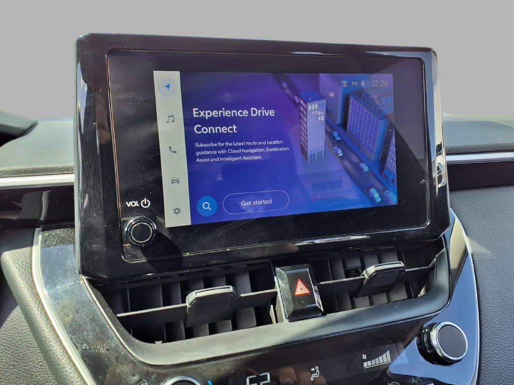 Used 2025 Toyota Corolla LE FWD image 6