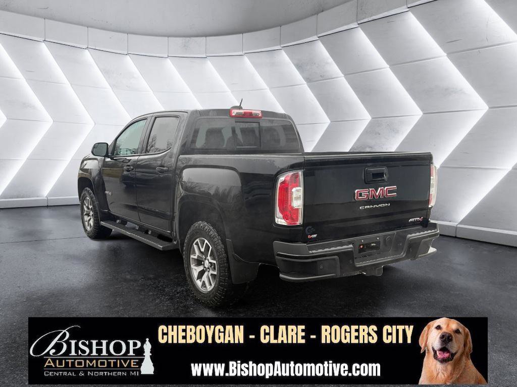 Used 2022 GMC Canyon AT4 image 17
