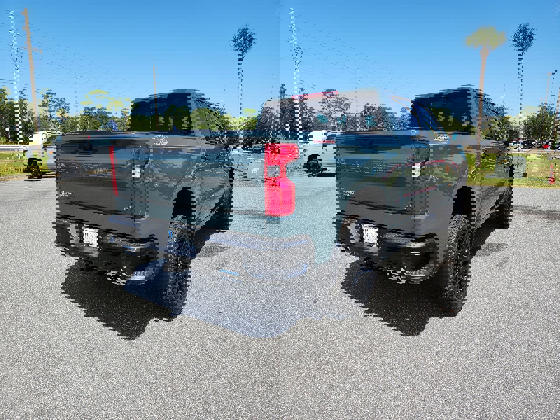 New 2026 Chevrolet Silverado 1500 LT Trail Boss w/ Convenience Package II image 4