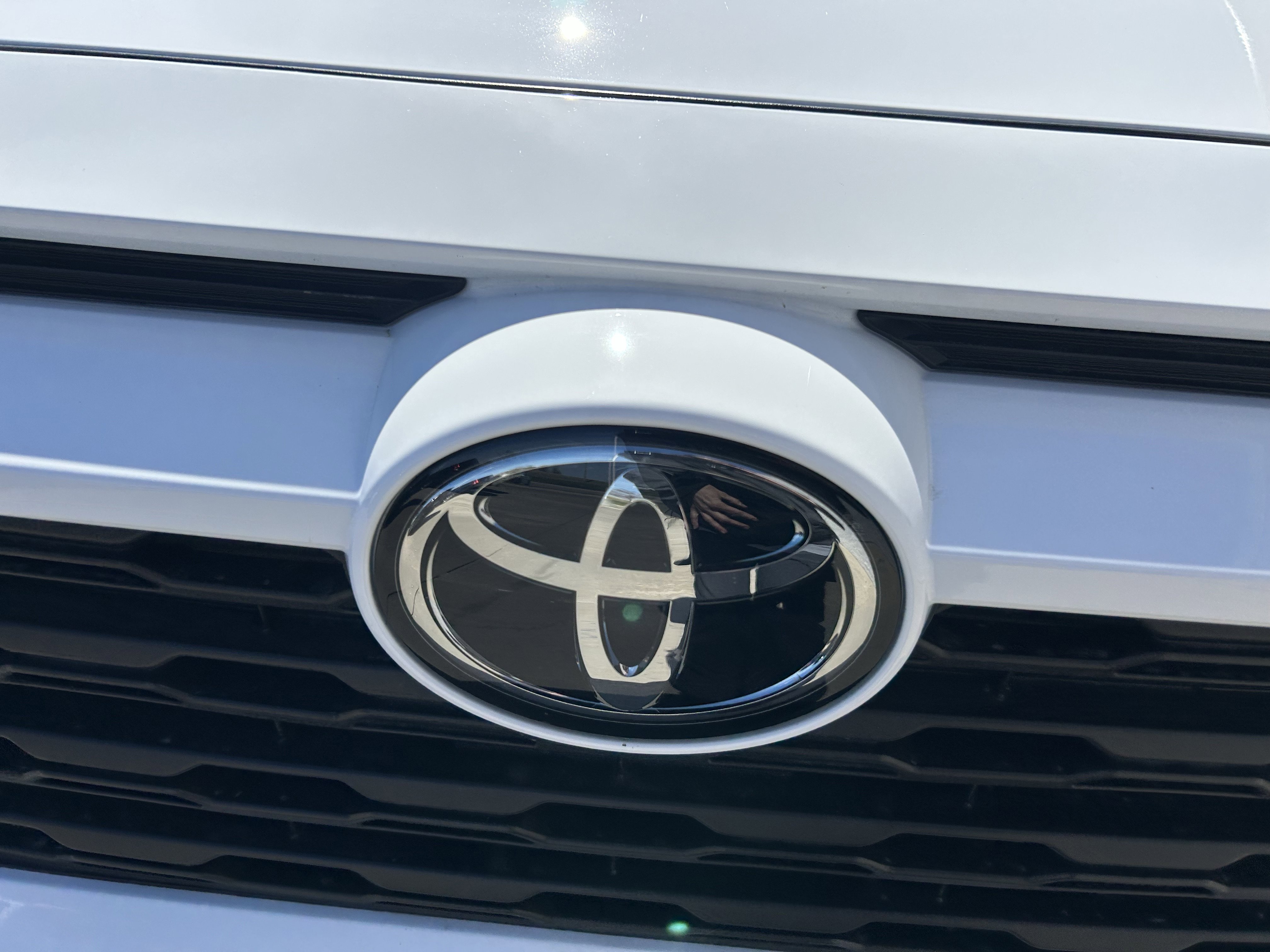 Certified 2024 Toyota RAV4 XLE w/ Convenience Package image 9