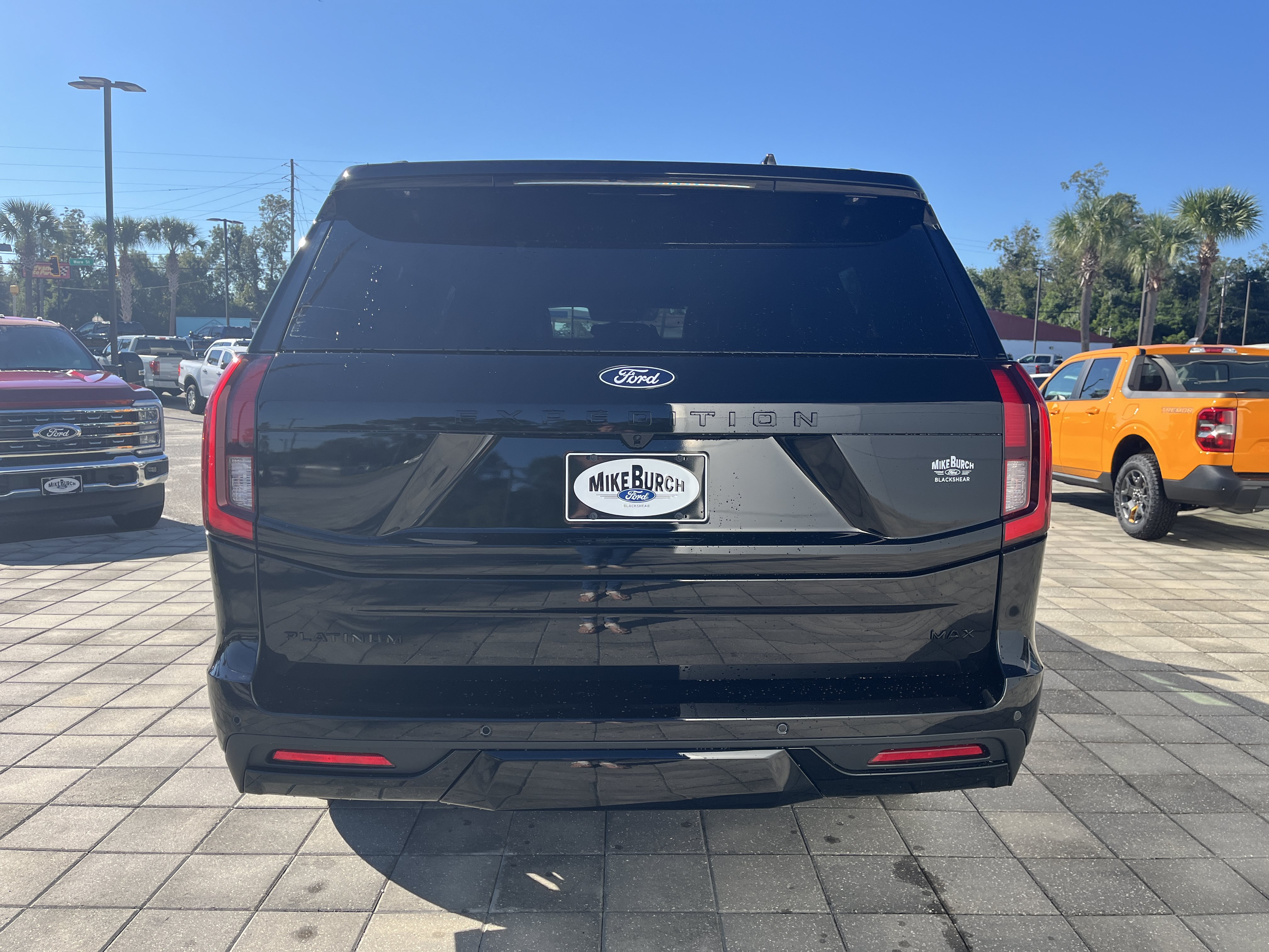 New 2027 Ford Expedition Max Platinum w/ Stealth Performance Package AWD/4WD image 5