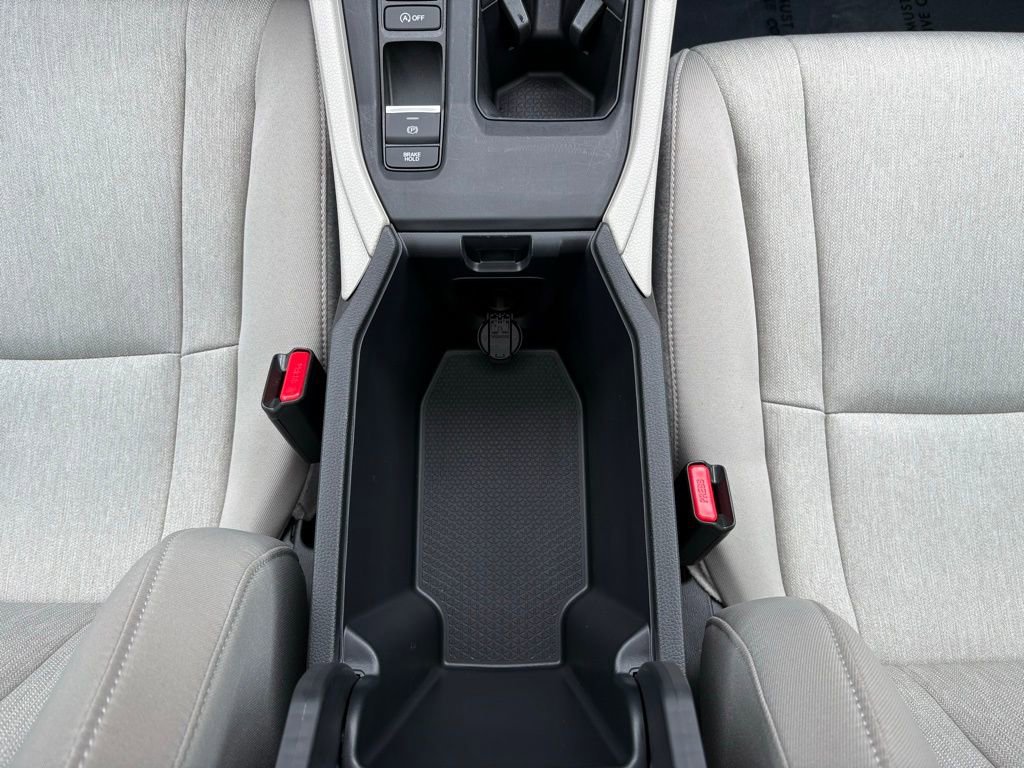 Used 2025 Honda Accord SE image 17