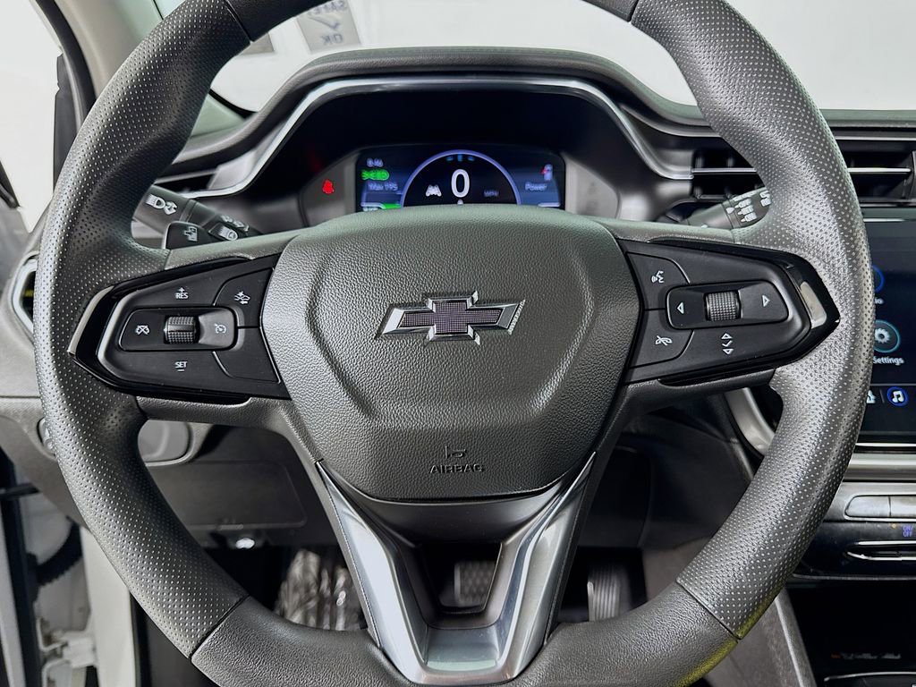 Used 2023 Chevrolet Bolt EUV LT w/ Driver Confidence Package image 38