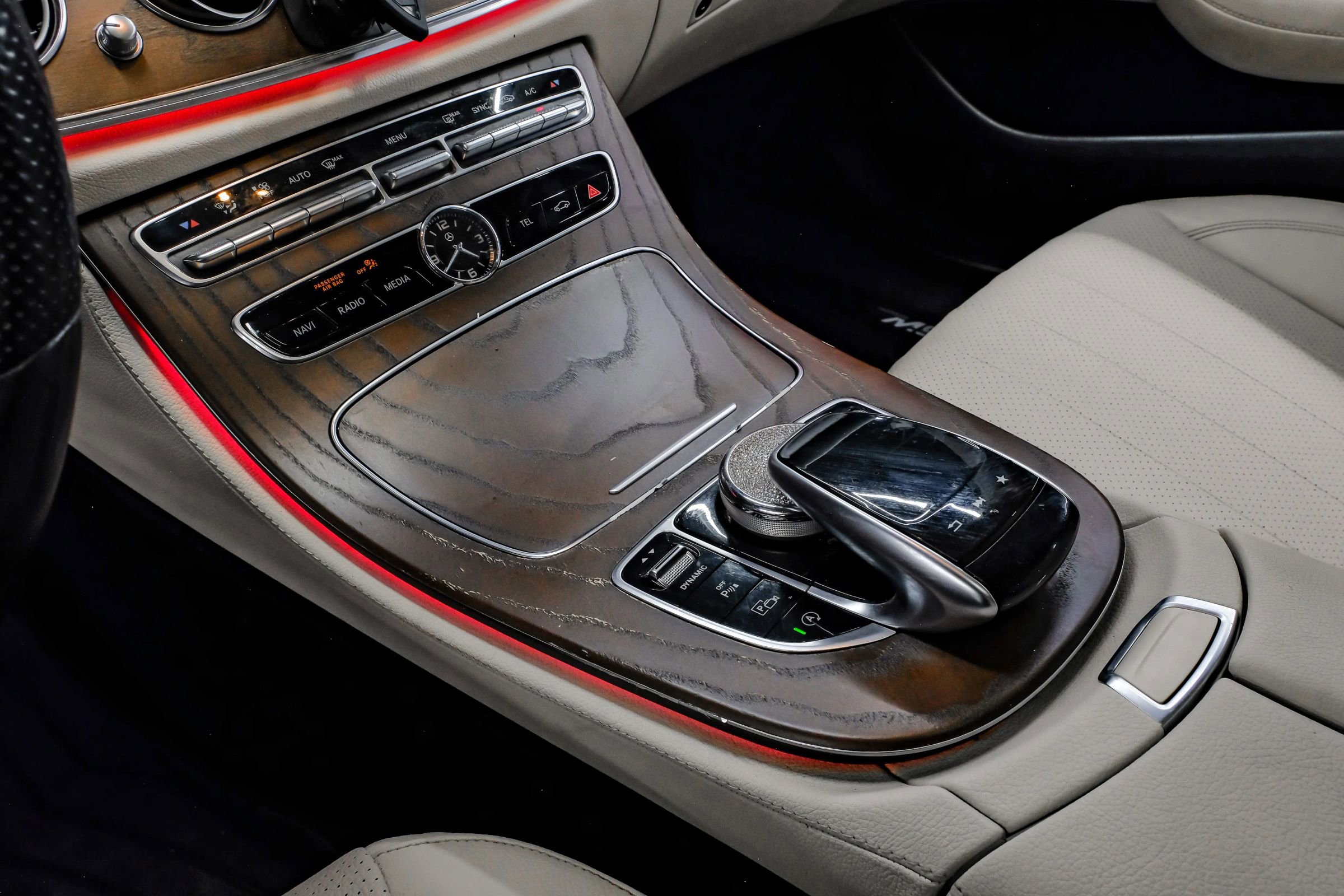 Used 2018 Mercedes-Benz E 300 w/ Premium 1 Package image 31