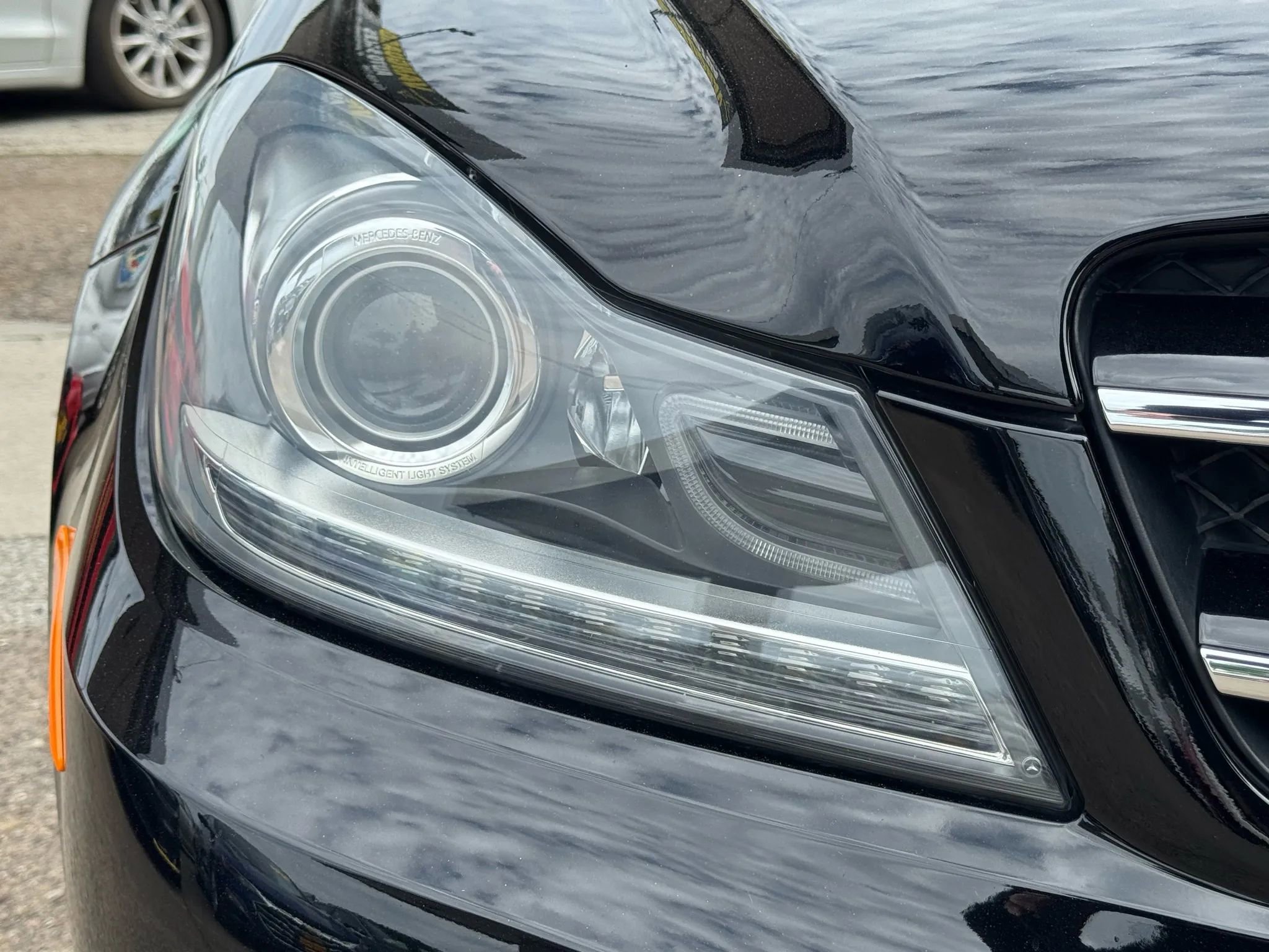 Used 2015 Mercedes-Benz C 250 Coupe image 8