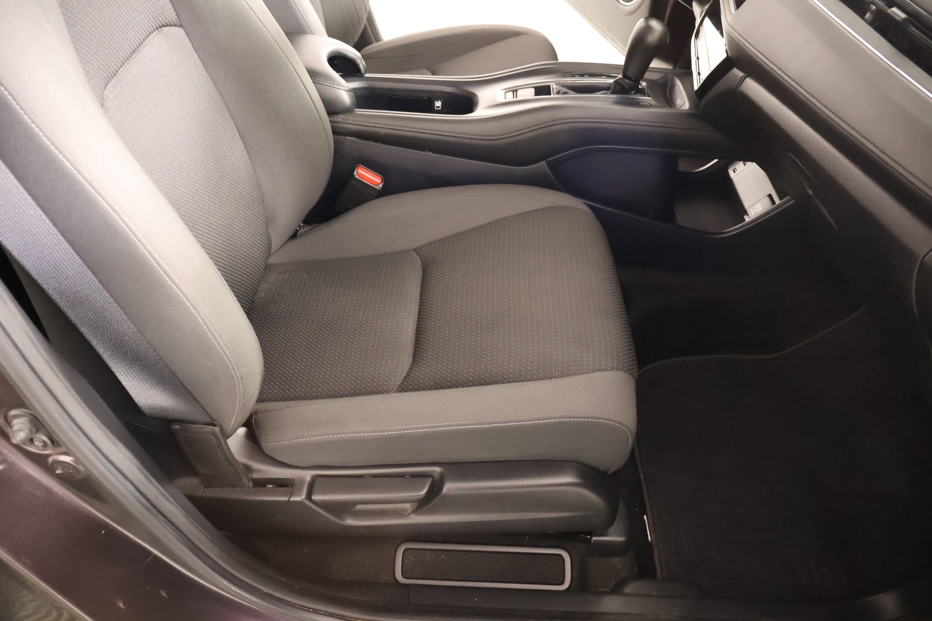 Used 2020 Honda HR-V EX image 13