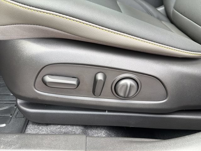 Certified 2026 Chevrolet Trax ACTIV w/ Driver Confidence Package FWD image 21