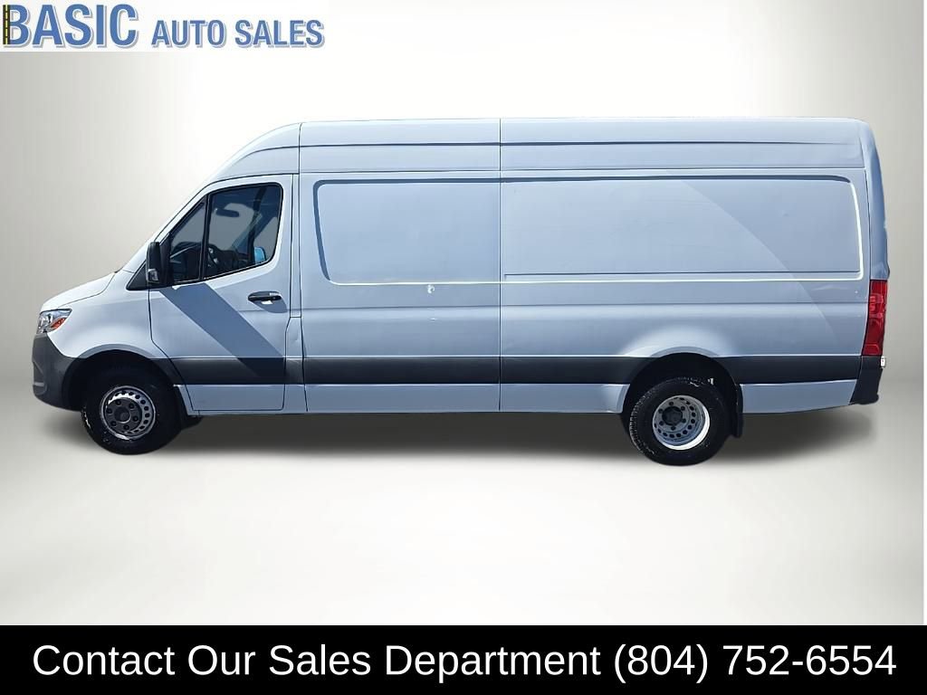 Used 2020 Freightliner Sprinter 3500 image 1