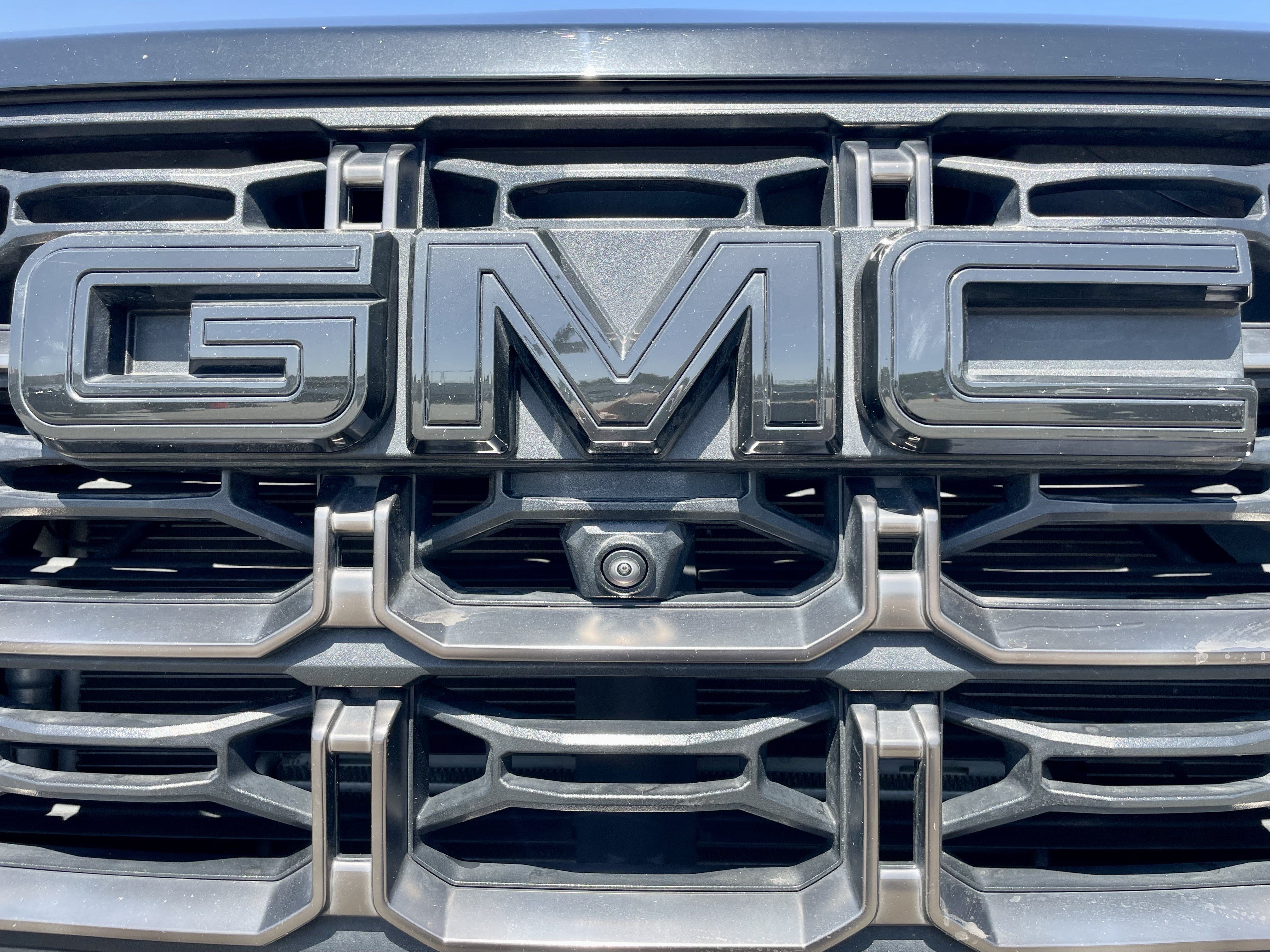 Used 2024 GMC Canyon AT4X AWD/4WD image 32
