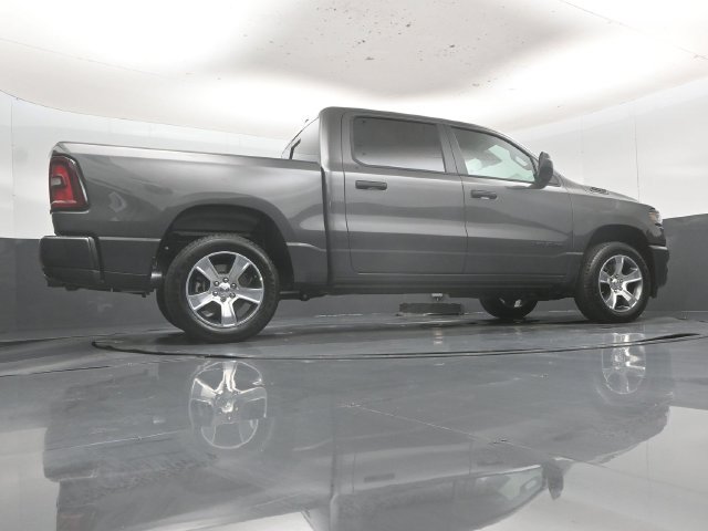 New 2027 RAM 1500 Express AWD/4WD image 52