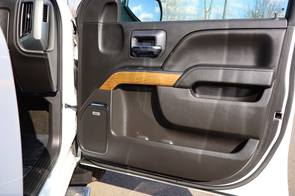 Used 2018 Chevrolet Silverado 1500 LTZ w/ LTZ Plus Package image 36