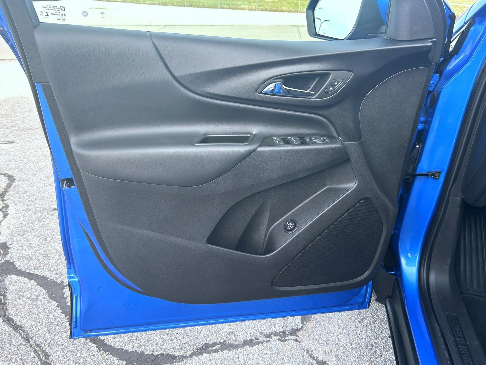 Certified 2024 Chevrolet Equinox LT AWD/4WD image 10