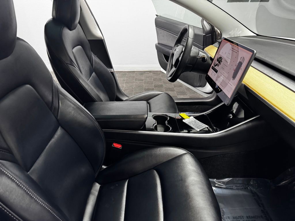 Used 2020 Tesla Model 3 Long Range image 51