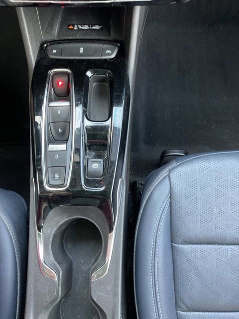 Used 2022 Chevrolet Bolt EUV LT w/ Convenience Package image 25