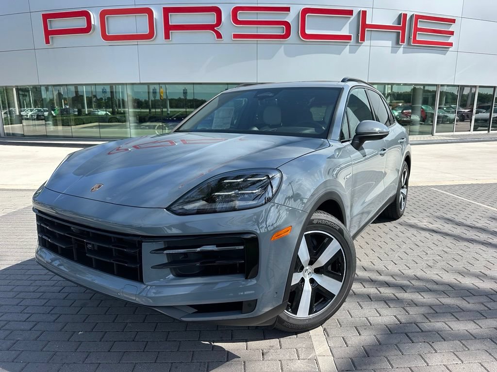 Used 2026 Porsche Cayenne E-Hybrid AWD/4WD video 1