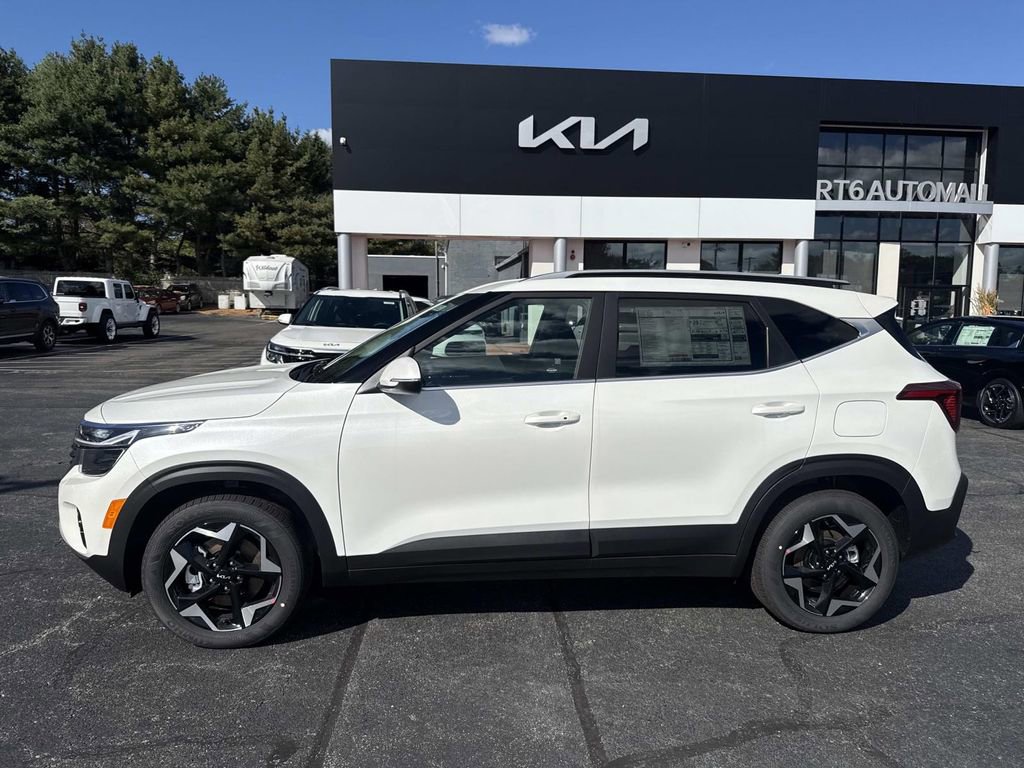 New 2026 Kia Seltos EX AWD/4WD image 2