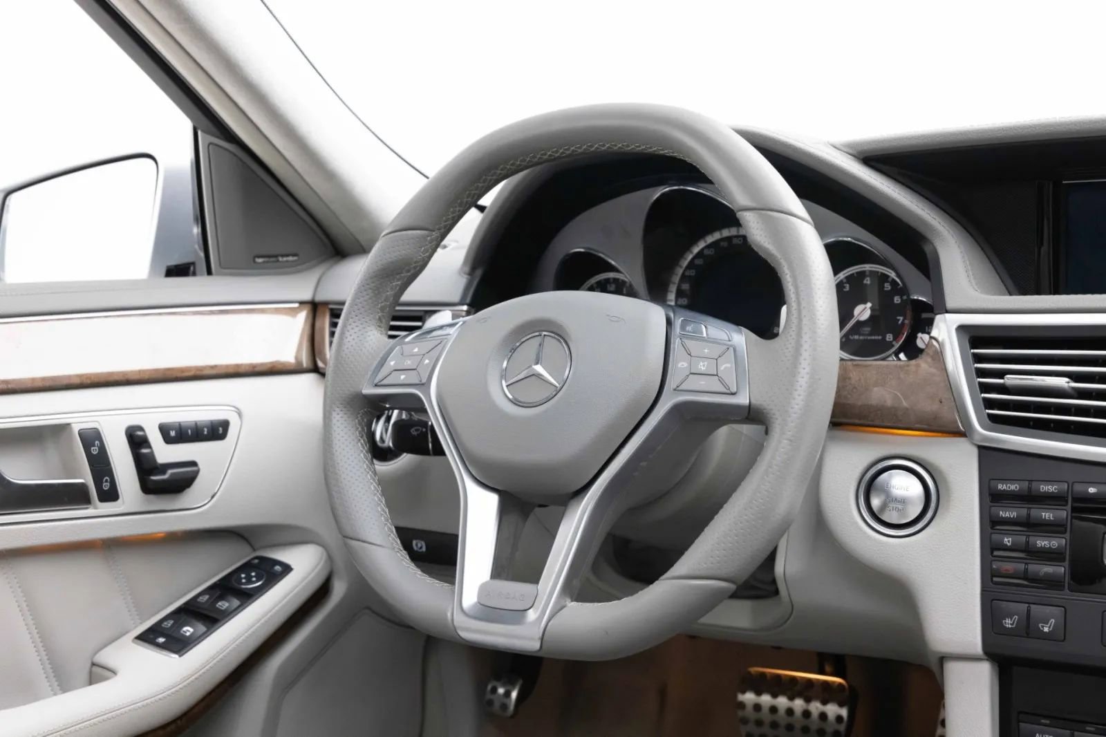 Used 2012 Mercedes-Benz E 63 AMG Wagon image 6