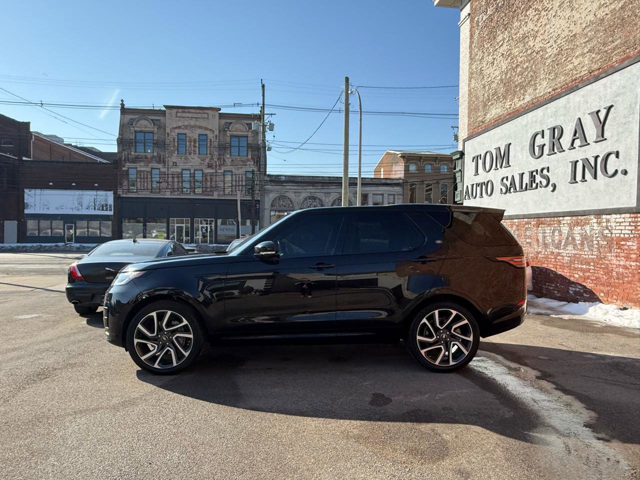 Used 2018 Land Rover Discovery HSE Luxury image 5