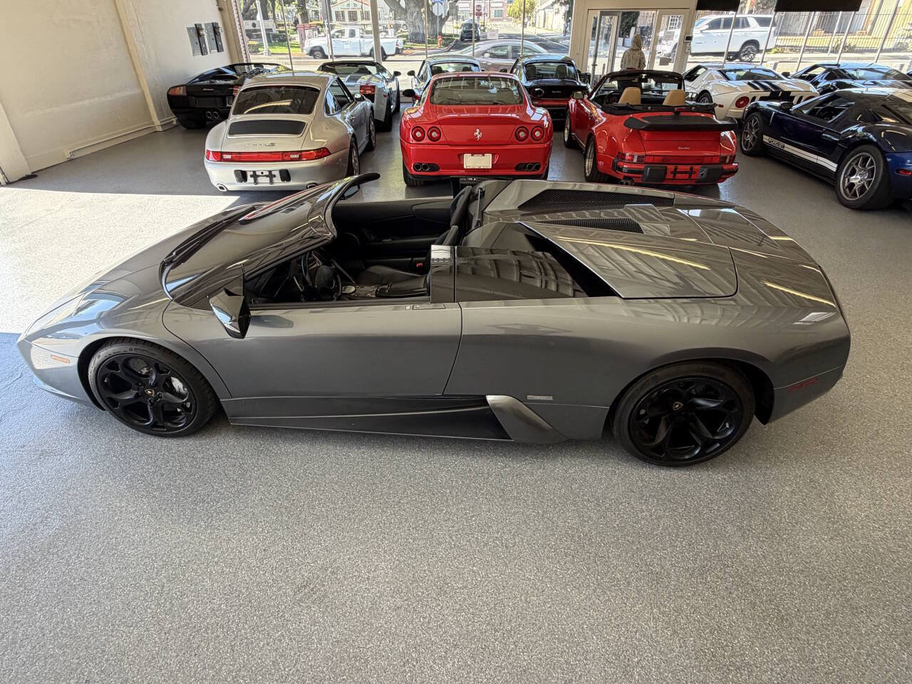 Used 2006 Lamborghini Murcielago Roadster AWD/4WD image 22