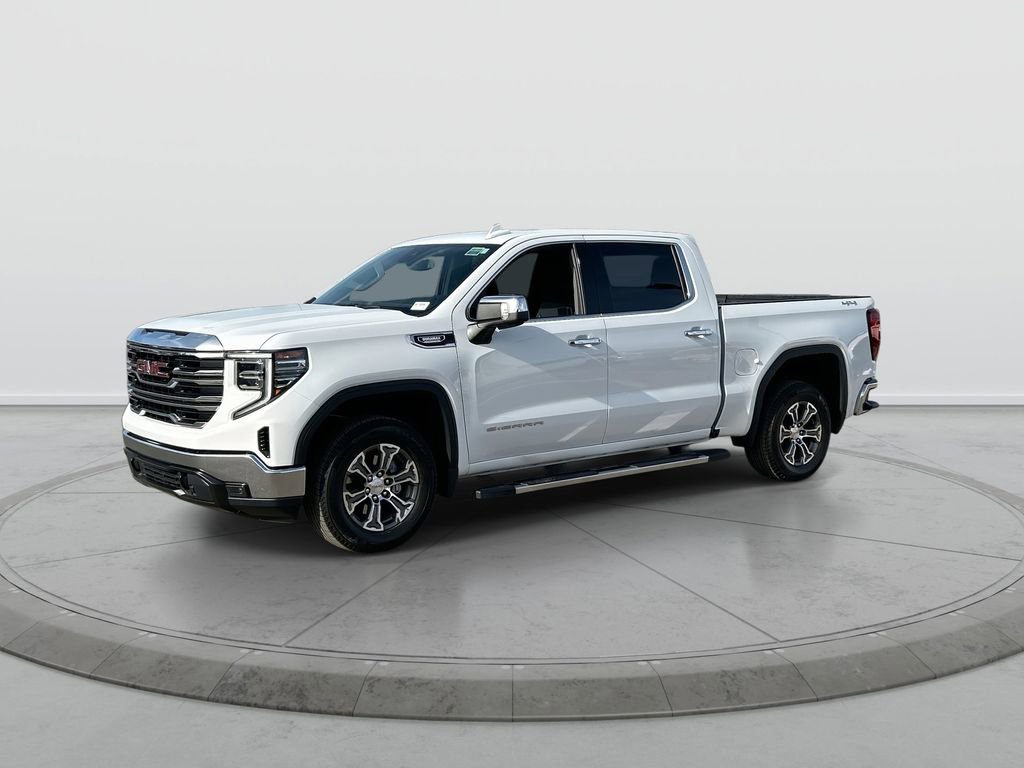 Used 2026 GMC Sierra 1500 SLT AWD/4WD image 4