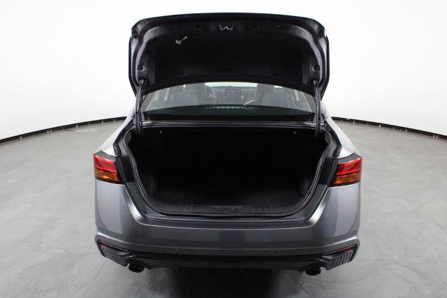 Certified 2025 Nissan Altima 2.5 SR FWD image 17