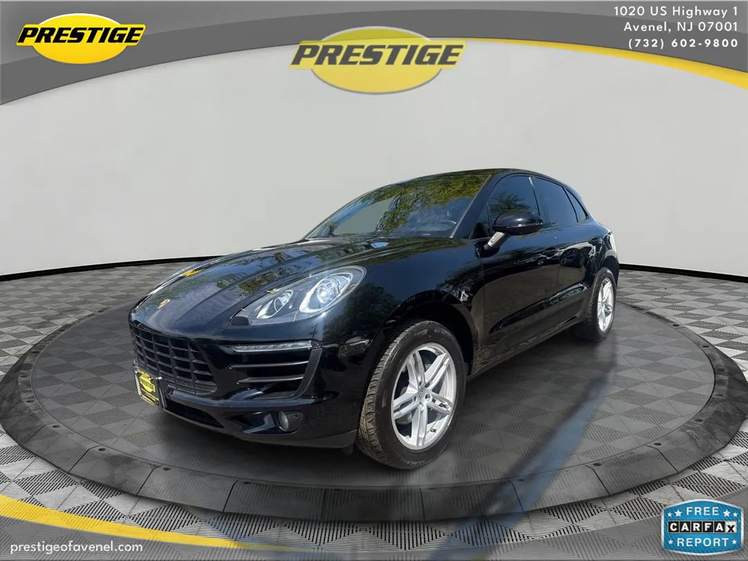 Used 2018 Porsche Macan Sport Edition AWD/4WD image 1
