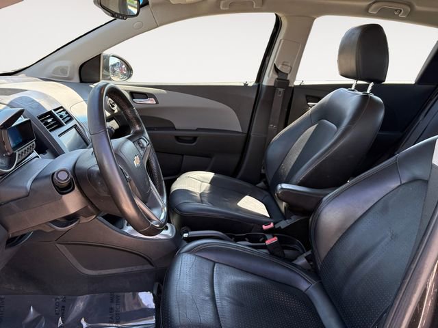 Used 2013 Chevrolet Sonic LTZ FWD image 9