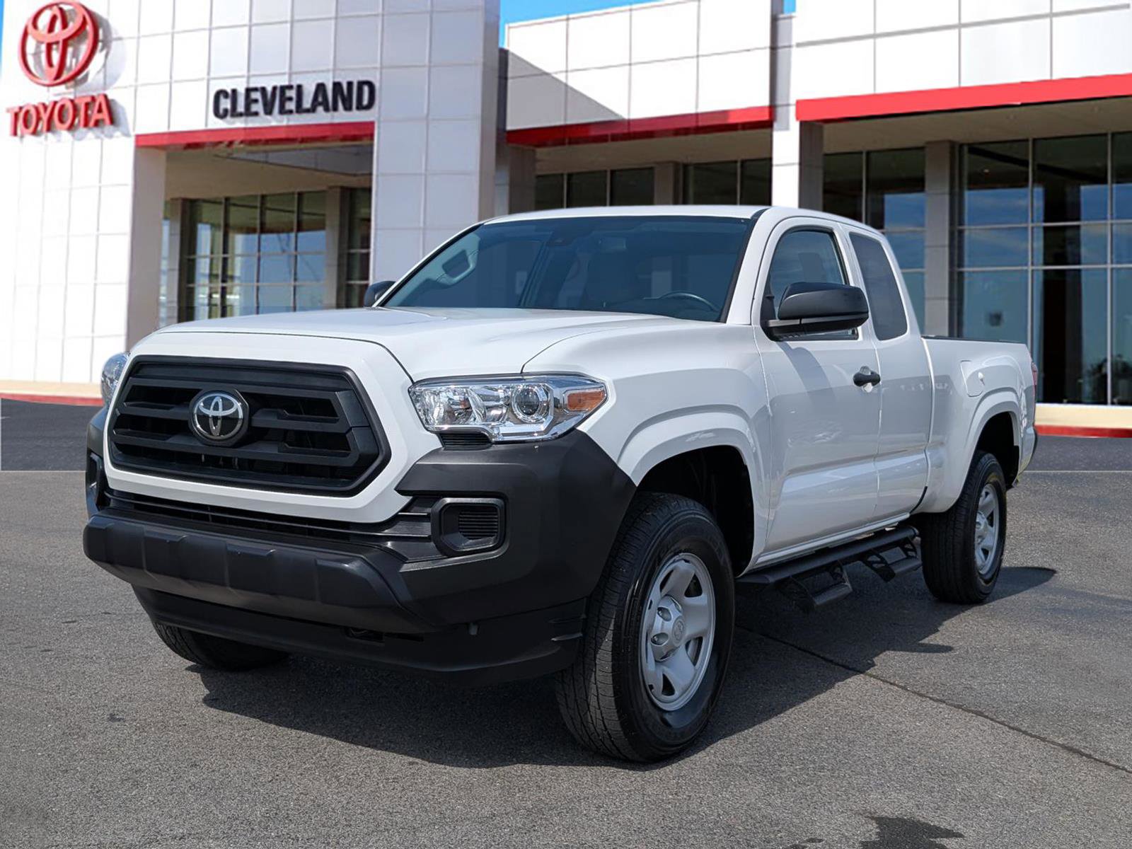 Used 2023 Toyota Tacoma SR image 5