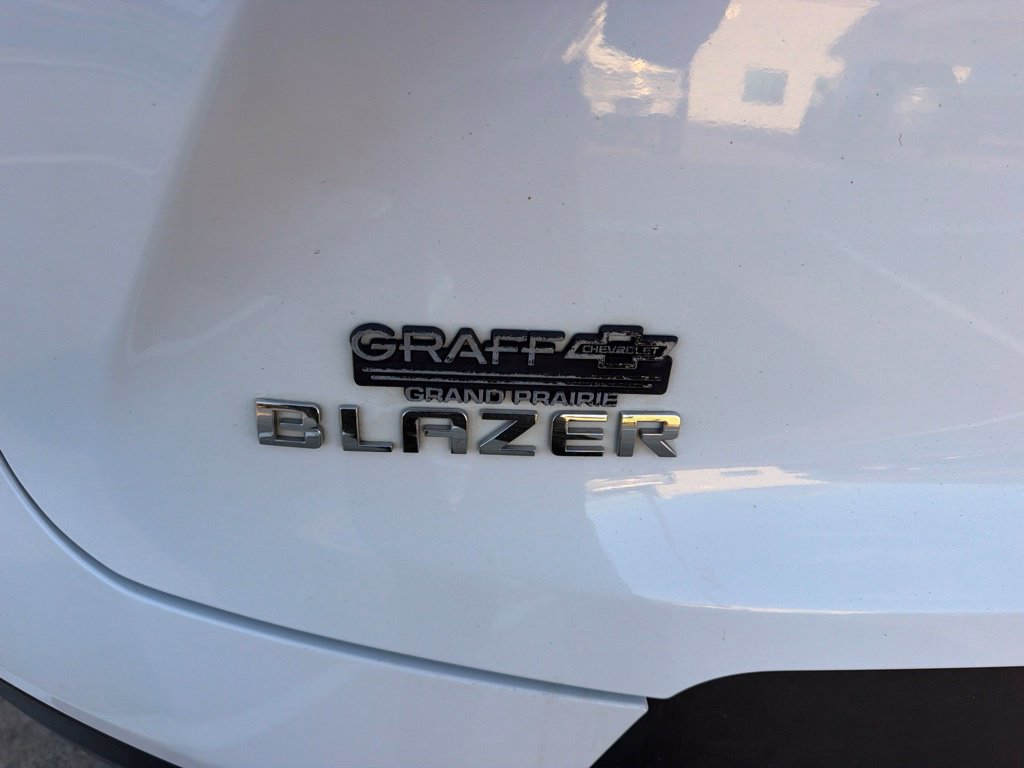 Used 2021 Chevrolet Blazer LT w/ LPO, Cargo Package FWD image 10