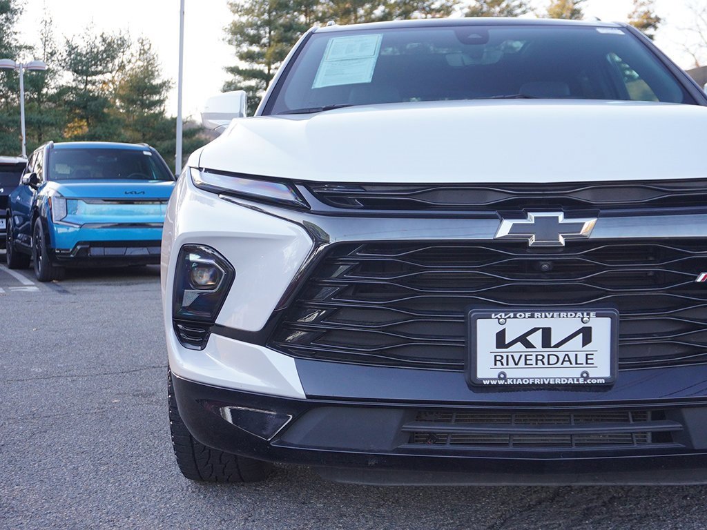 Used 2024 Chevrolet Blazer RS w/ Driver Confidence II Package image 17