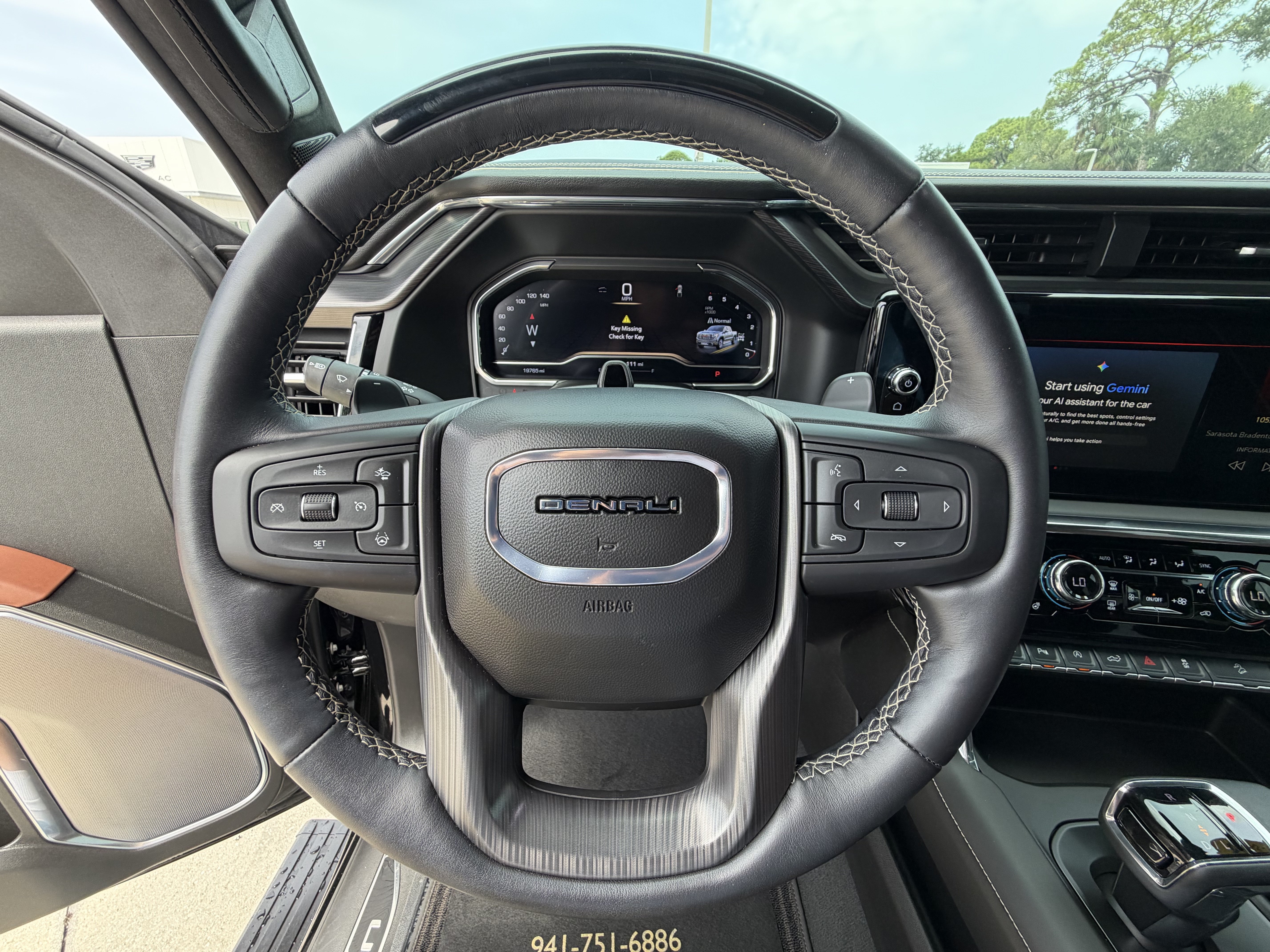 Used 2025 GMC Sierra 1500 Denali Ultimate AWD/4WD image 11