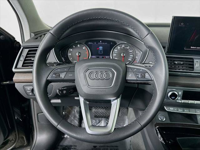 Certified 2023 Audi Q5 2.0T Premium w/ Convenience Package AWD/4WD image 11