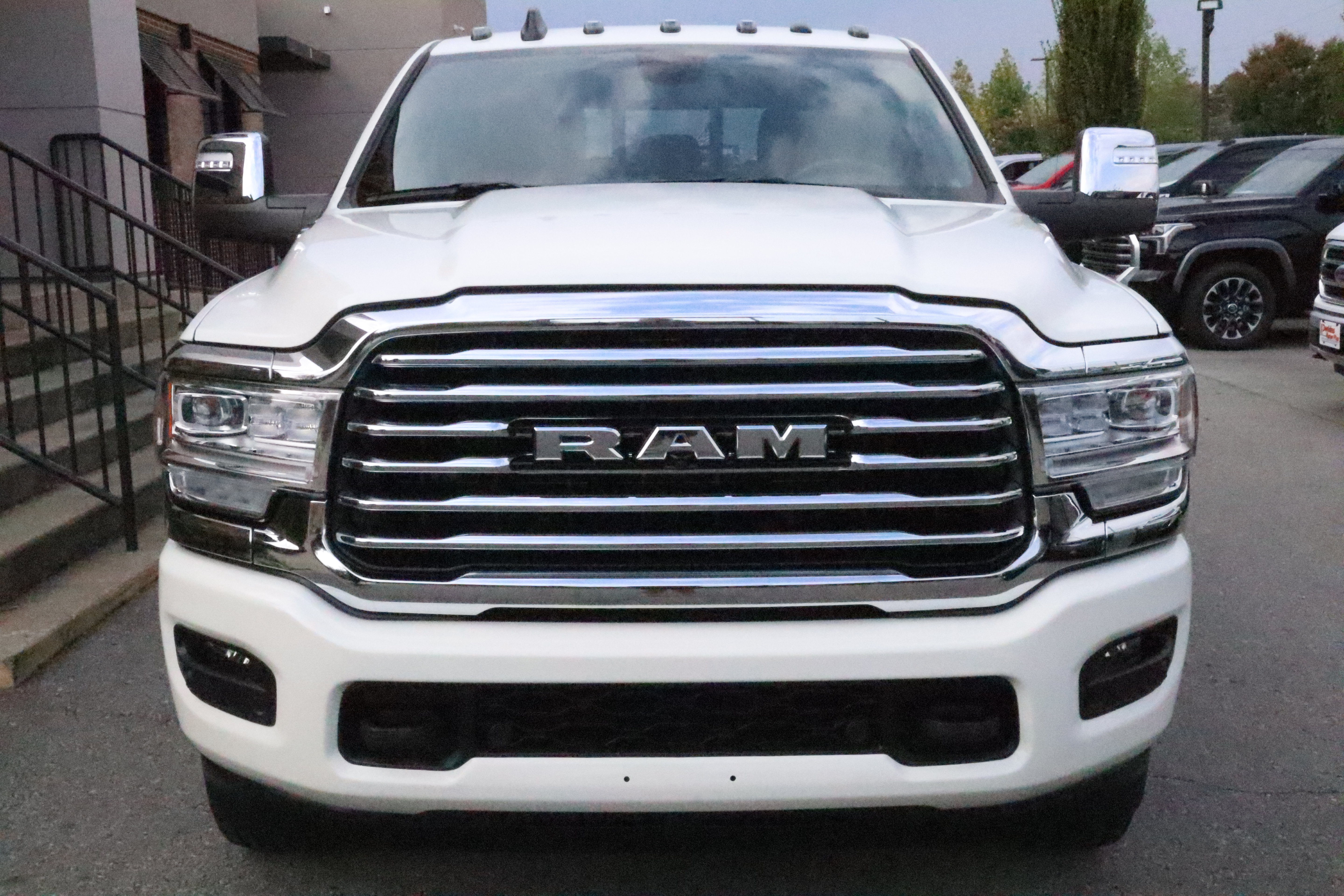 Used 2024 RAM 3500 Limited w/ Towing Technology Group AWD/4WD image 4