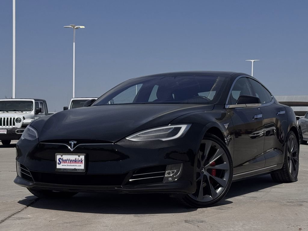 Used 2019 Tesla Model S Performance image 2