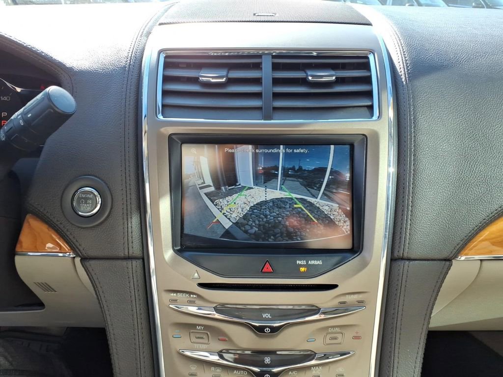 Used 2014 Lincoln MKX AWD w/ Equipment Group 101A image 21