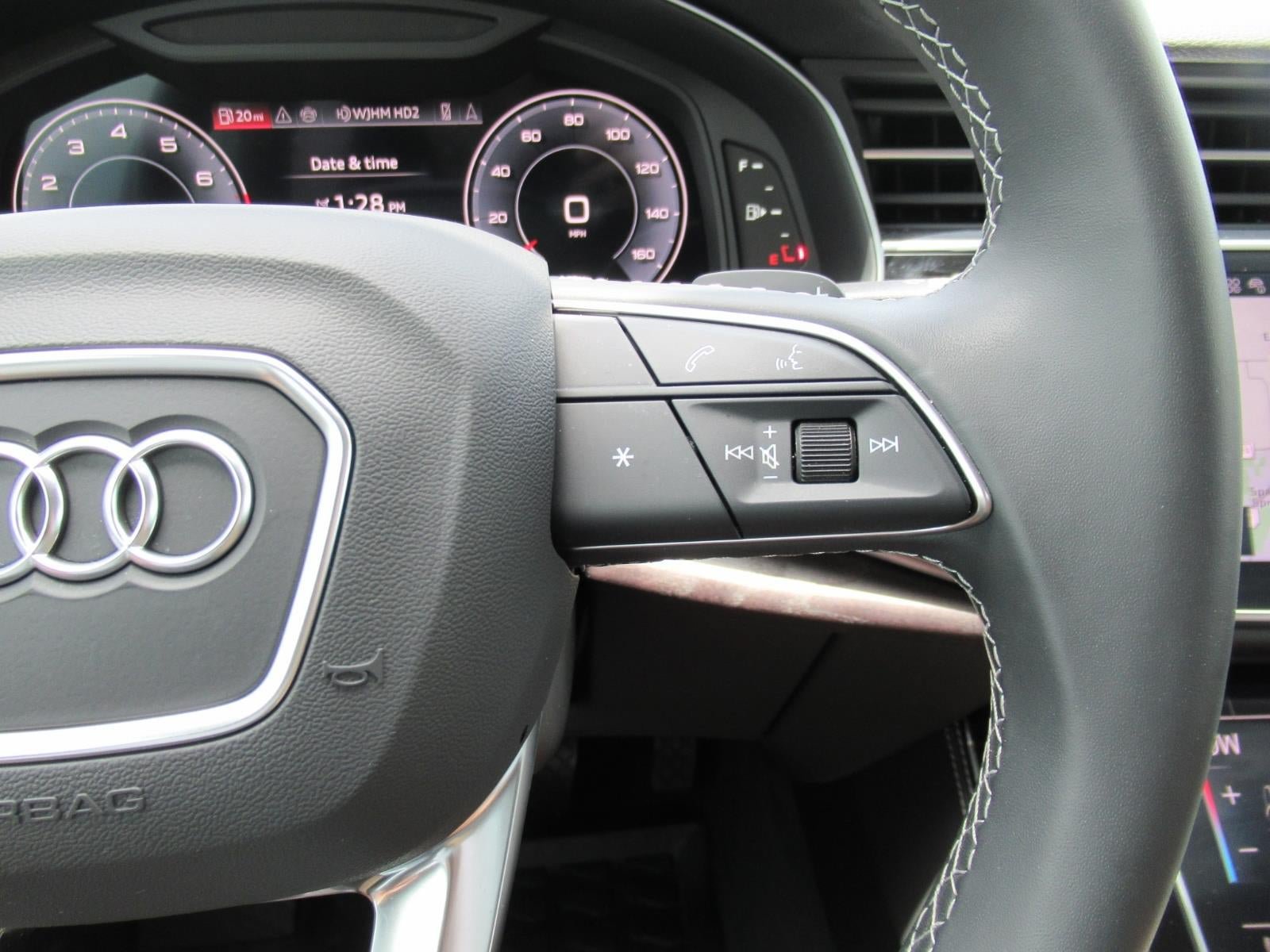 Used 2025 Audi Q7 3.0T Premium Plus AWD/4WD image 26