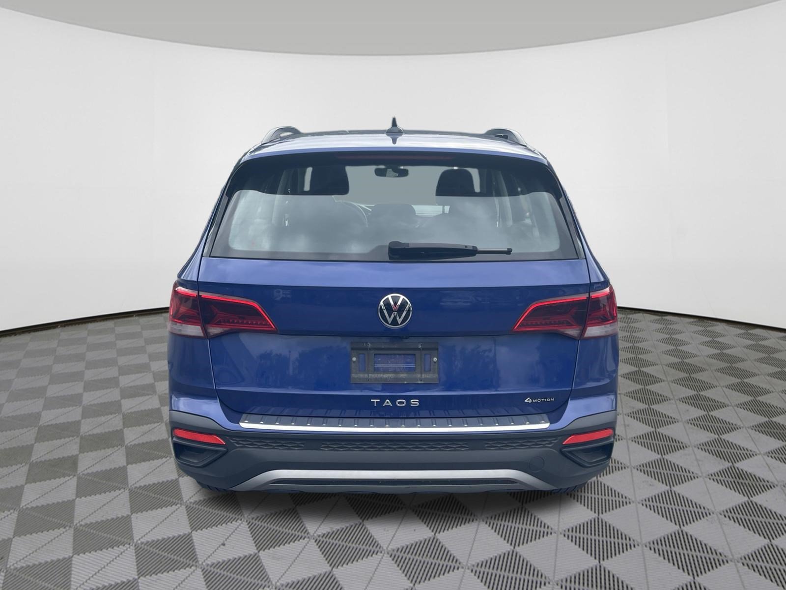 Used 2024 Volkswagen Taos S AWD/4WD image 6