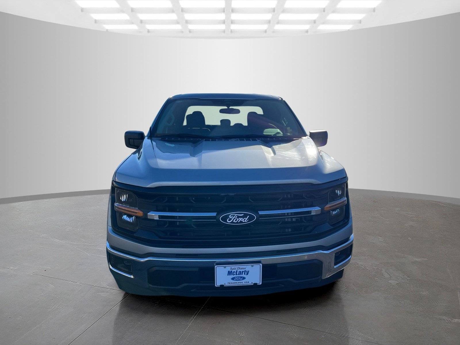 New 2026 Ford F150 XLT w/ XLT Chrome Appearance Package RWD video 2