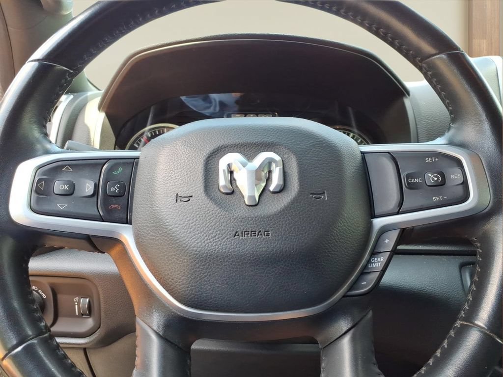 Used 2022 RAM 1500 Big Horn AWD/4WD image 12