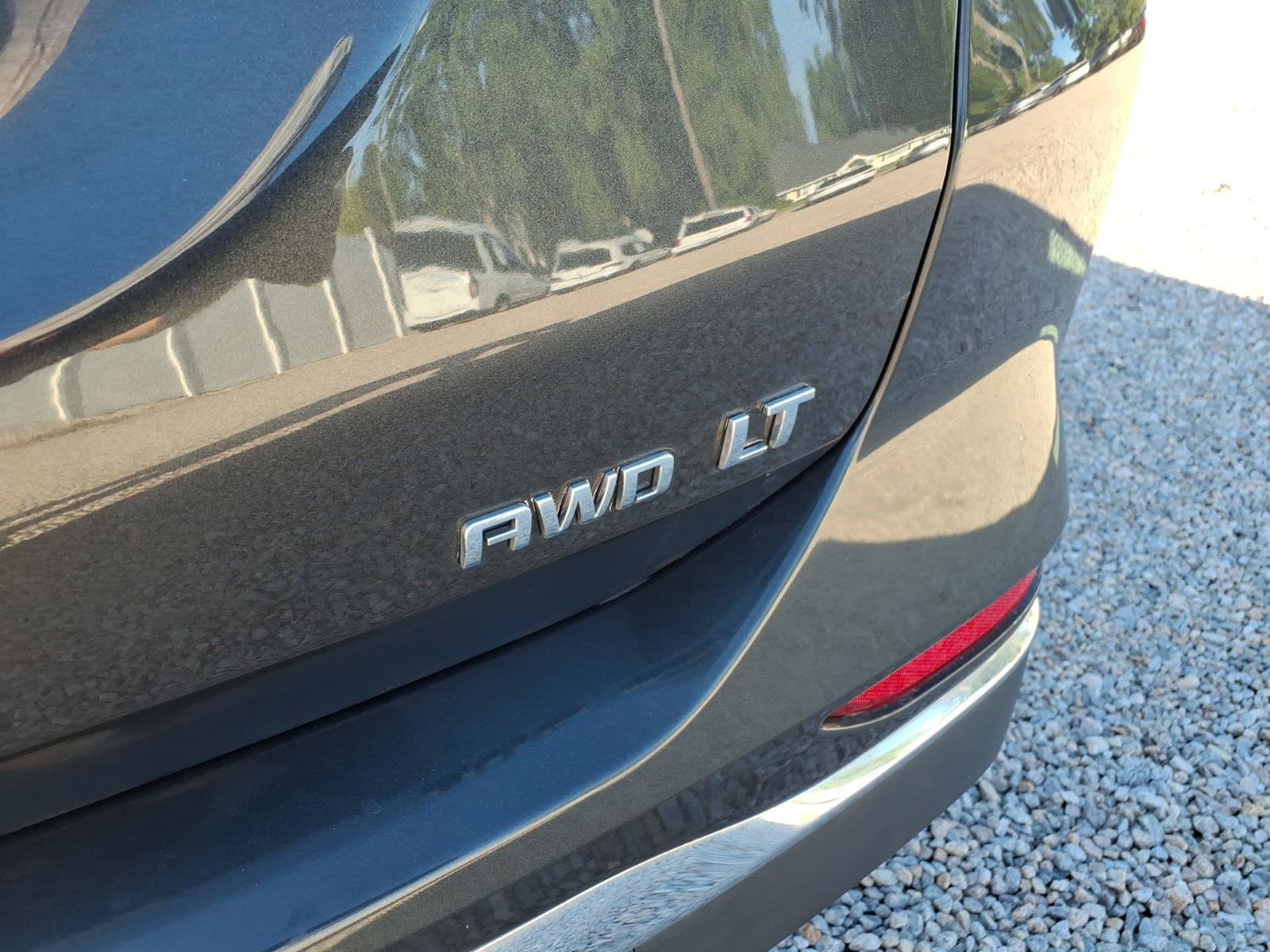 Used 2020 Chevrolet Equinox LT AWD/4WD image 8