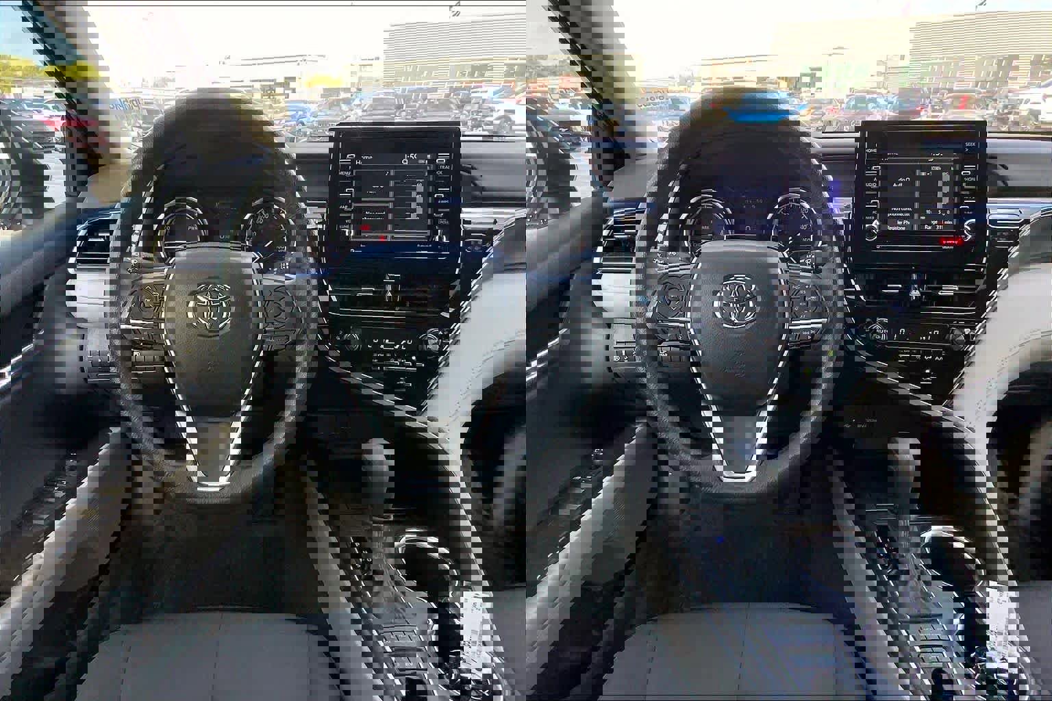 Used 2023 Toyota Camry LE FWD image 6