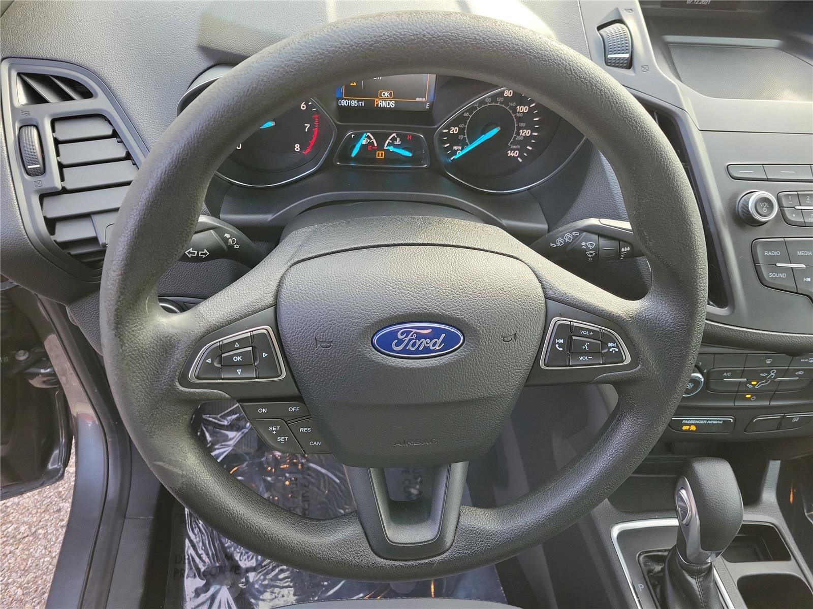 Used 2019 Ford Escape S image 21